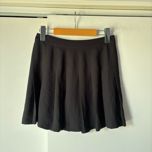 Aritzia Sunday Best Olive Micro Skirt in Black - Picture 5 of 11